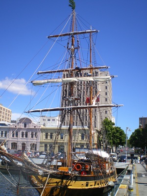 Ship with Tree